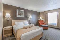 SureStay Plus Hotel By Best Western Seven Oaks in Regina