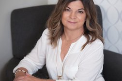 Jackie Johnson - Mortgage Agent - Dominion Lending Centres Forest City Funding Photo
