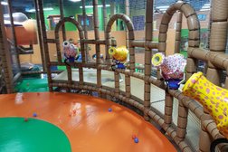 Treehouse Indoor Playground - Red Deer Photo