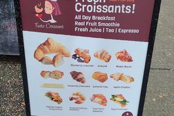 Footo Croissant in Vancouver