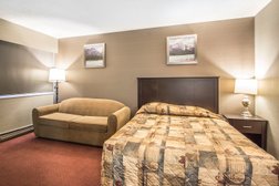 Best Budget Inn and Suites Photo