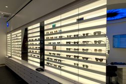 ZEISS VISION CENTRE Downtown Toronto - Optician Photo
