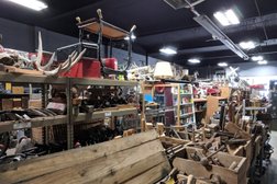 Harmonie Antiques and Collectables in Kamloops