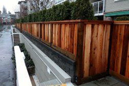 Premium Fence Company Photo