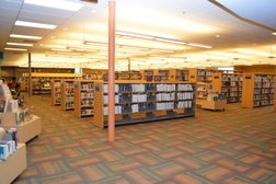 Oshawa Public Libraries - Delpark Homes Centre Branch in Oshawa