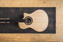 Scott Lutherie Guitare, Luthier é Réparation é Montréal Photo