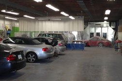 Prancing Horse Autobody & Paint in Victoria