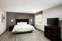 Hampton Inn & Suites by Hilton Barrie in Barrie