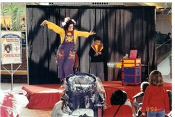 Fun-Shine Entertainment / Sneezy The Clown in Milton