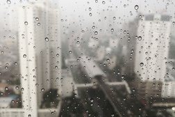 Raindrop Window Cleaning Photo