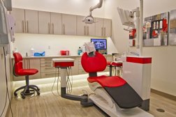 Southwest Smiles Dental Clinic in Edmonton